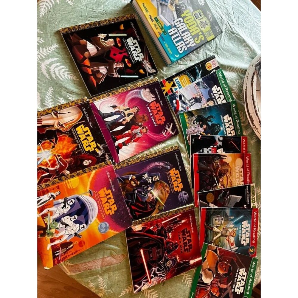Star Wars golden book and leveled readers book bundle